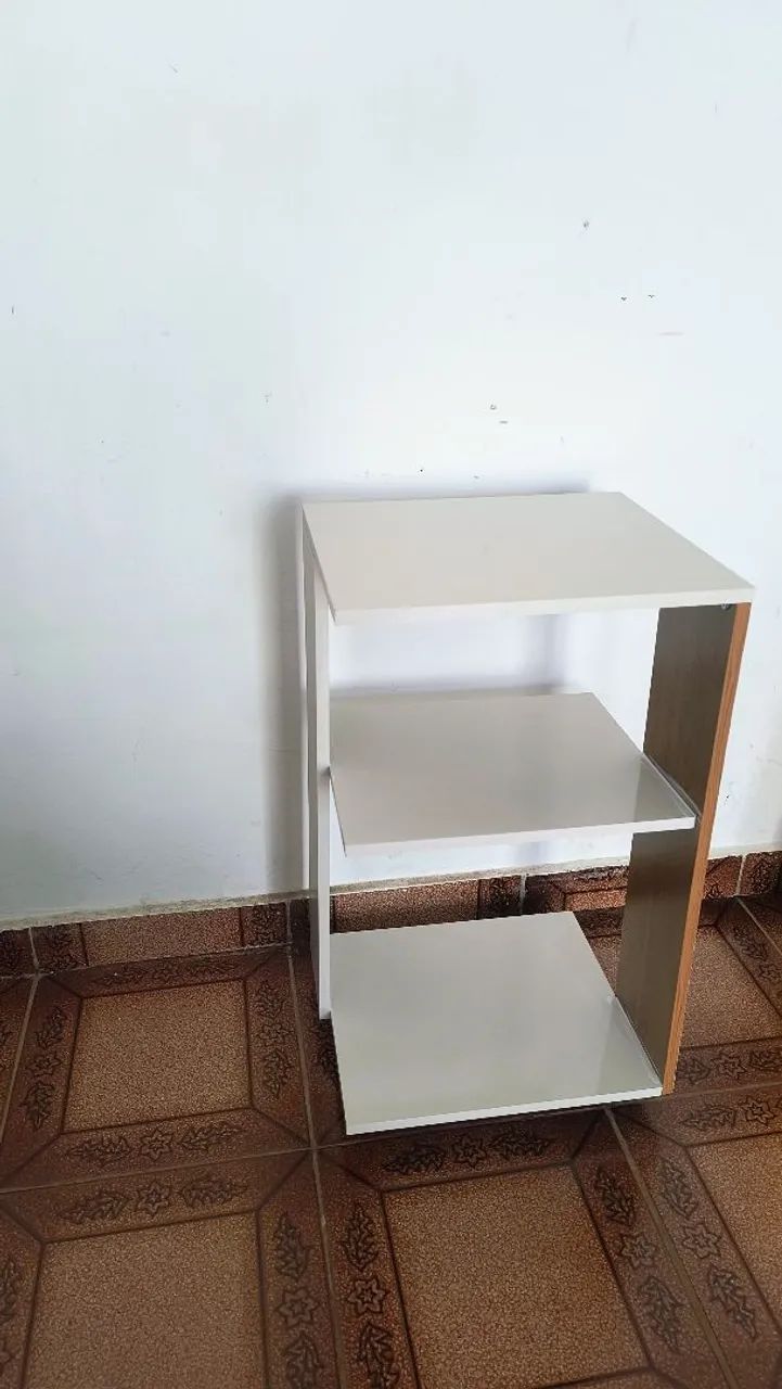 Mesa de Cabeceira Beauty Compacta Mesinha Criado Quarto Cama - Foto 2