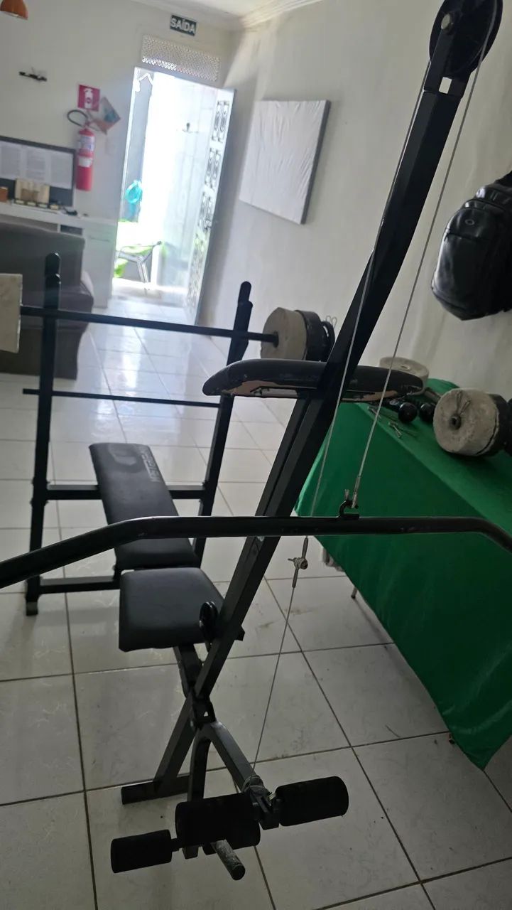 Máquina completa de exercícios com saco de boxe - Foto 2