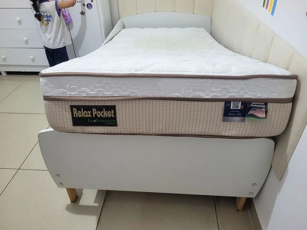 Cama de solteiro + colchão ecopremium