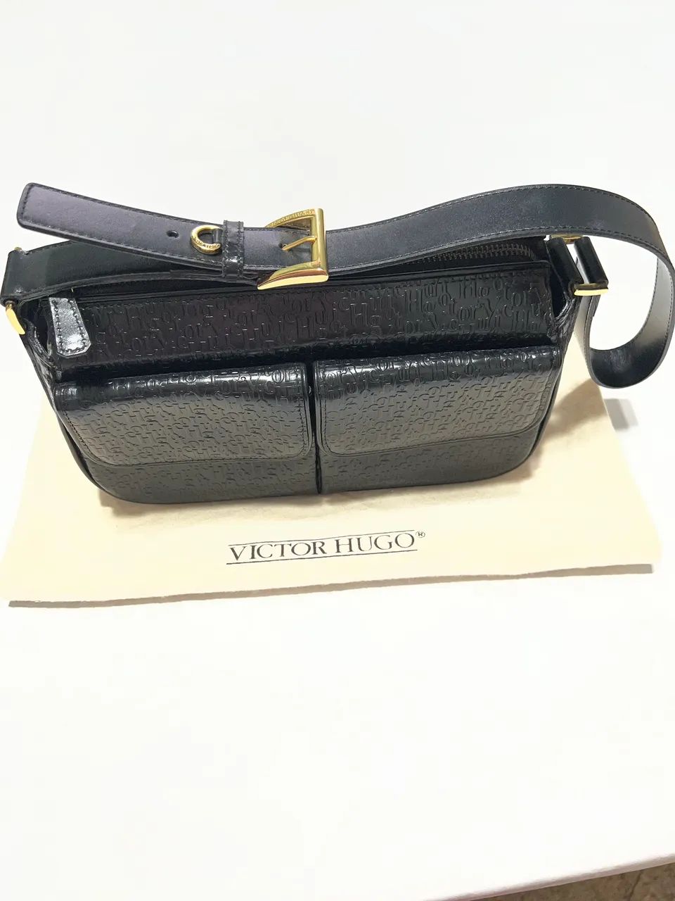 Bolsa Victor Hugo Original de Couro Preta, sem uso.  - Foto 2