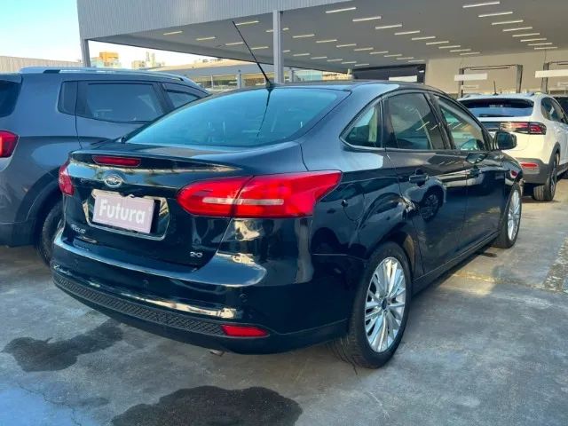 Ford Focus Fastback Se/se Plus 2.0 Flex Aut. 2017 - Foto 4