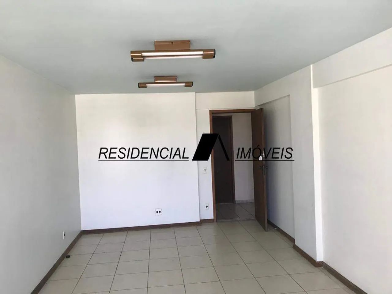 Sala comercial próxima ao Fórum - Foto 4