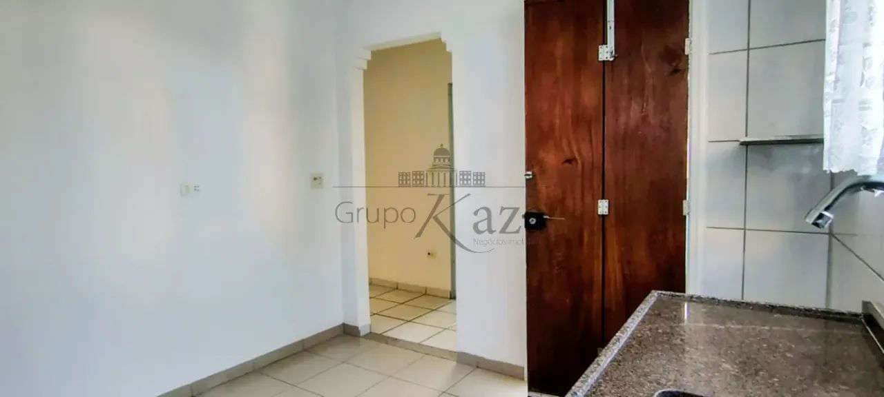 Oportunidade - Casa Comercial - Centro - Jacareí - 1 Dormitório - 70m². - Foto 5