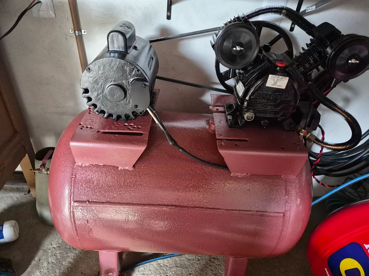 Compressor 10 pés 150 Litros 2cv