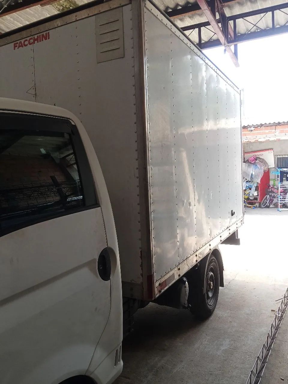 Baú para hr e Kia bongo  - Foto 3