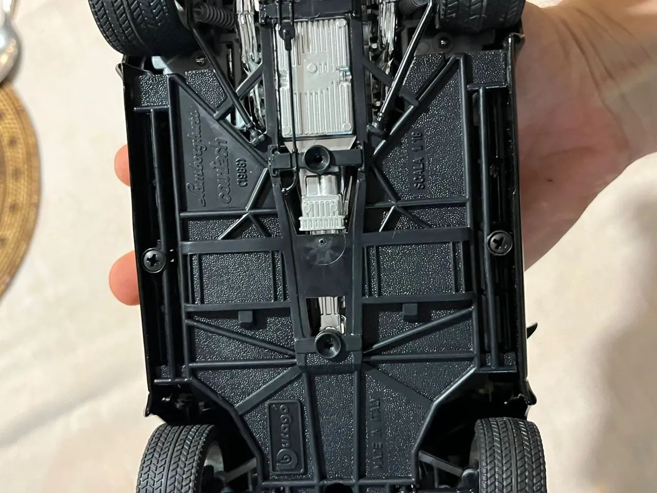 Miniatura Lamborghini Countach Burago 1:18  - Foto 2