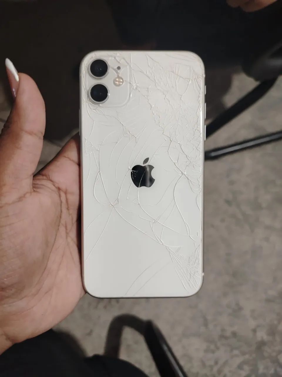動作確認済み iPhone 11 128GB ID:Q1206 iPhone 11 128gb - Celulares e Smartphones - Primavera, Várzea