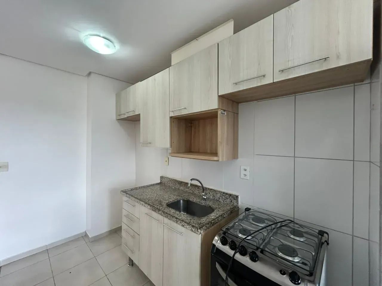 Condomínio View Club & Home , 2 qtos, semi- mobiliado, nascente - Foto 9