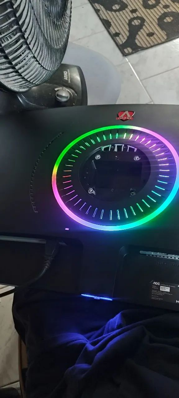 Monitor agon AOC 32 polegadas 165 hz com defeito  - Foto 5