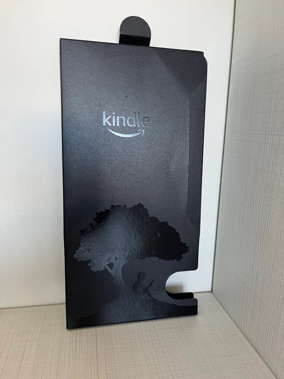 Kindle 10 geração preto 8GB + capa - Foto 5