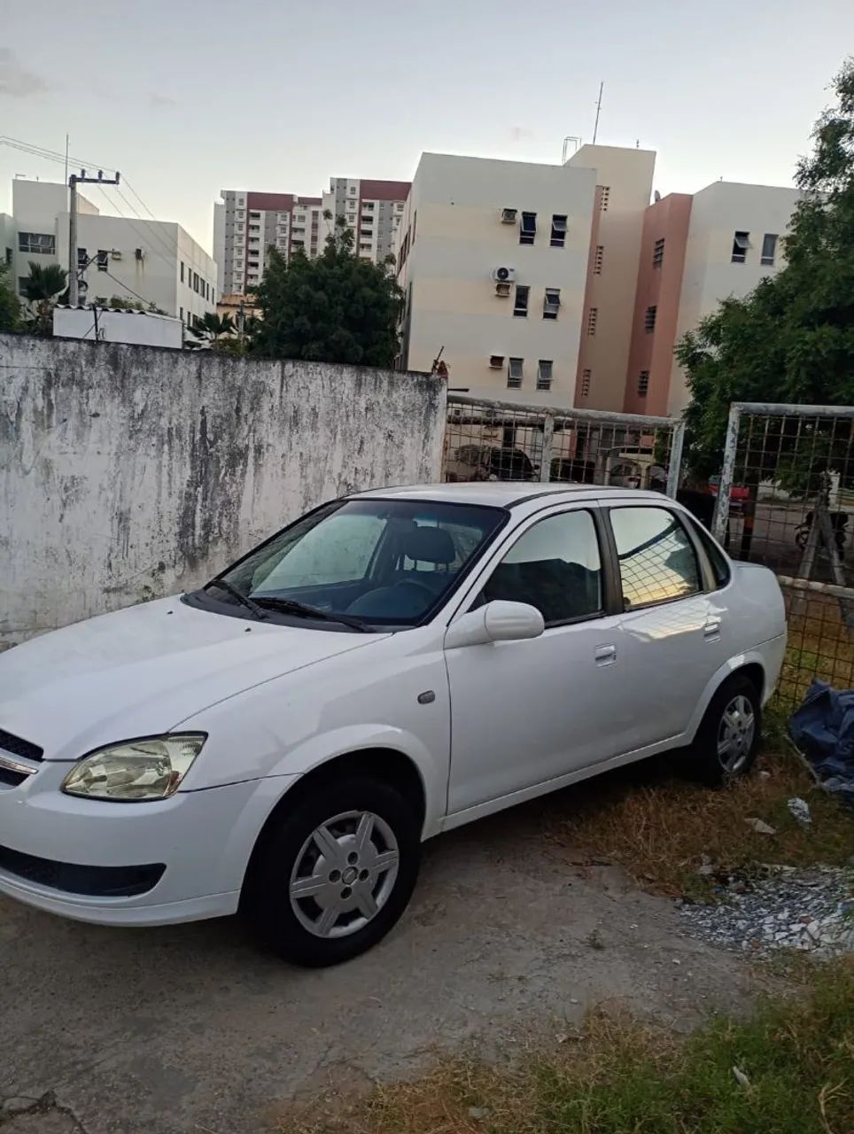 Chevrolet Classic Classic Life/LS 1.0 VHC FlexP. 4p 2014