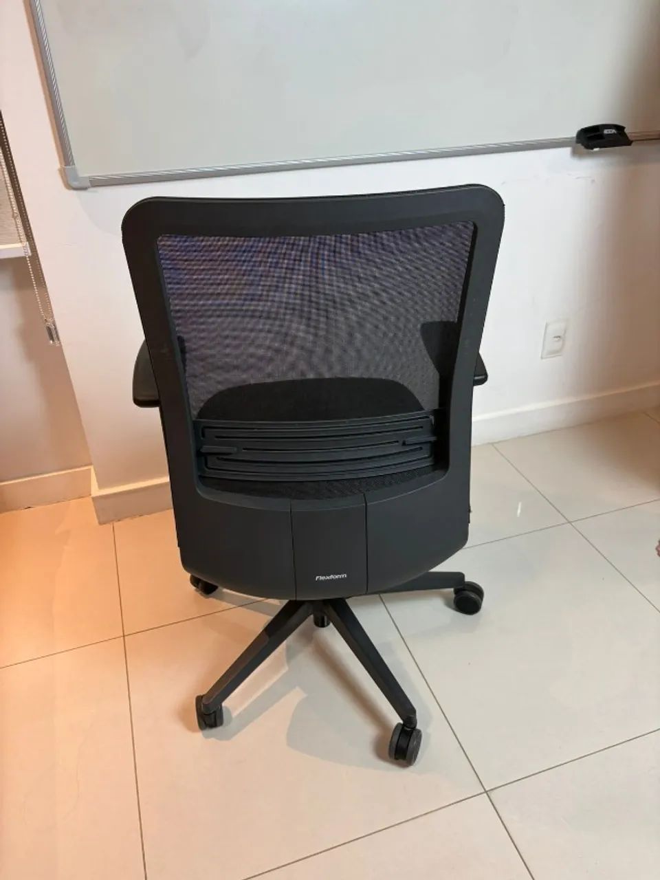 Cadeira de Escritório - Foto 2