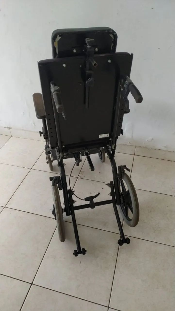 cadeira de rodas especial  - Foto 3