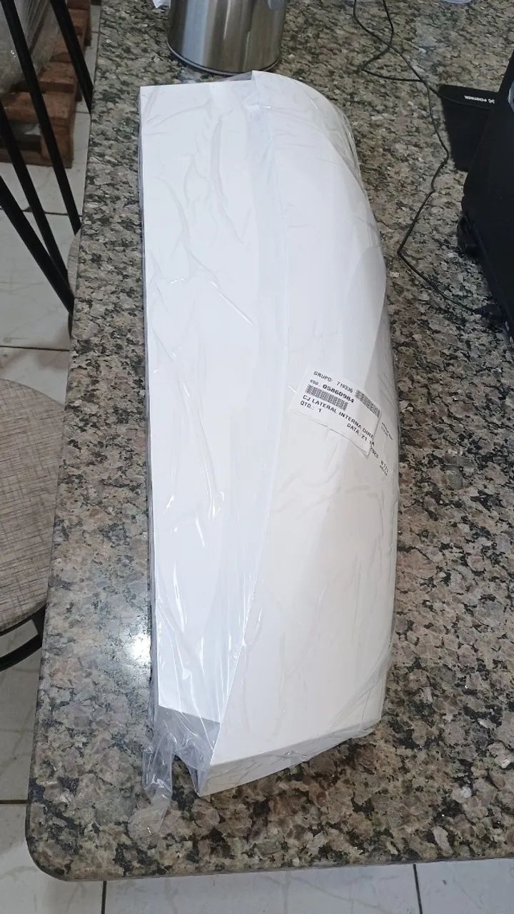 TAMPA LATERAL LD DIREITO COD 13704297 EVAP PISO TETO SPRINGER CARRIER MIDEA - Foto 5