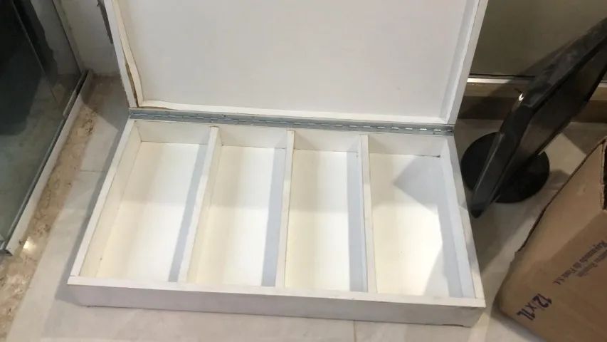 2x Caixa Baleiro, para ambulante.