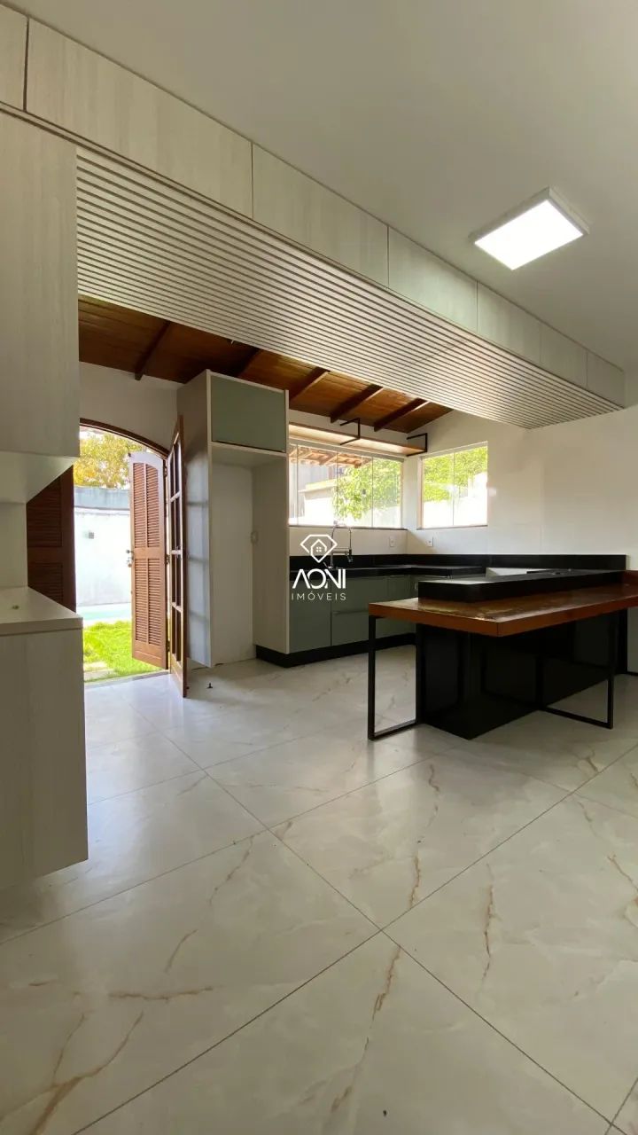 Casa de 4 quartos com piscina em Araçás REF: 8368