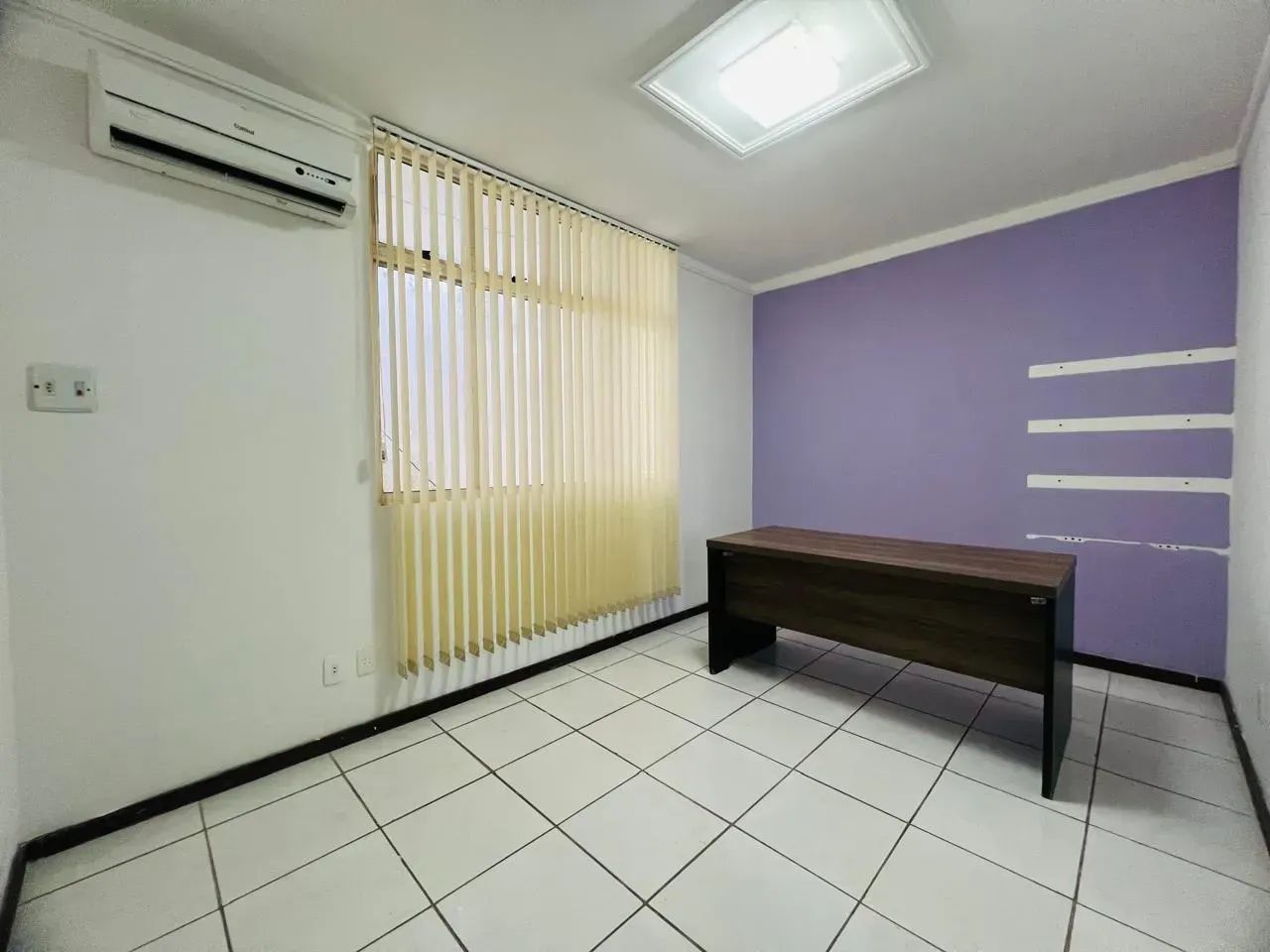 Sala comercial em Lagoa Nova EML Locação