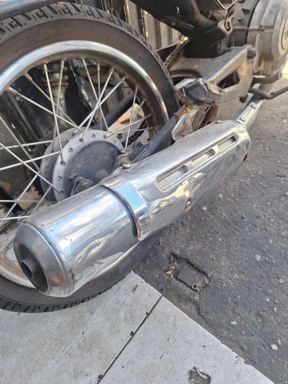 Escapamento YBR 125 original 