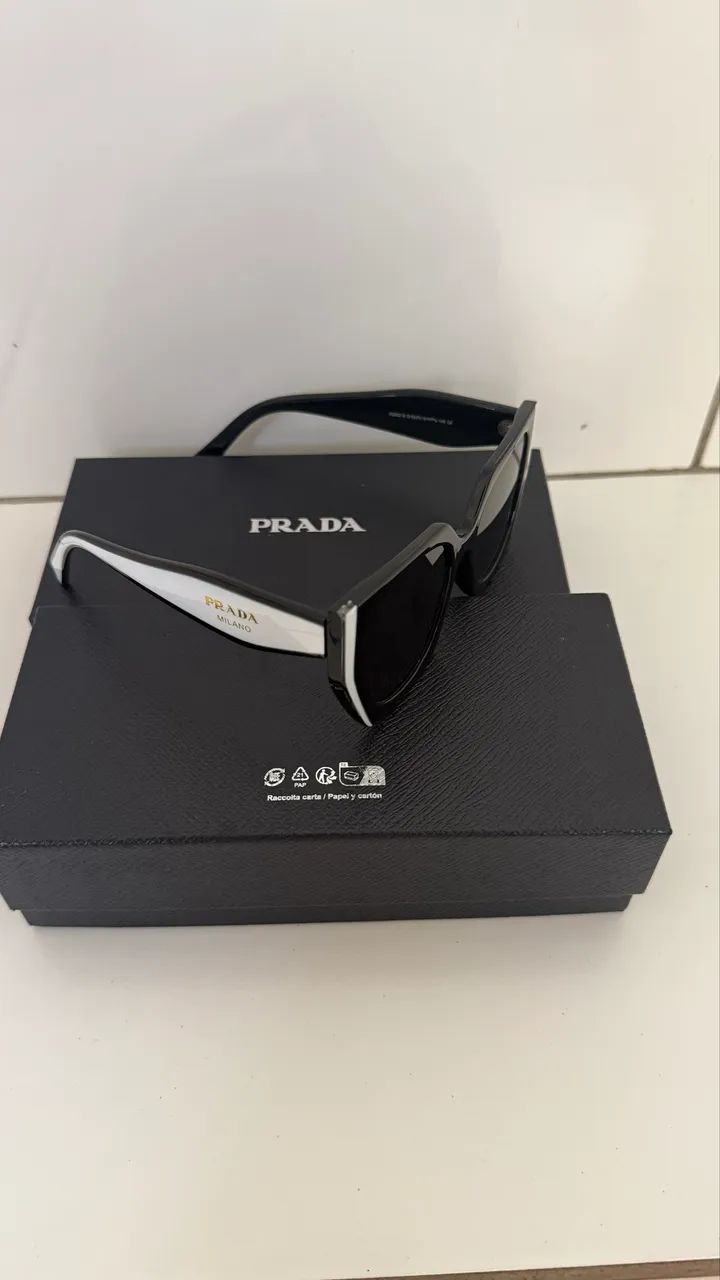 Óculos de sol Prada feminino  - Foto 3