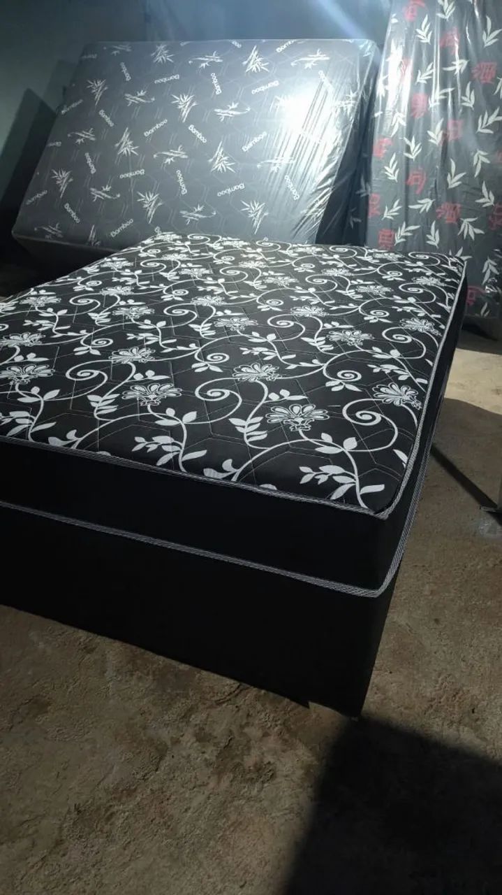 Cama de casal e solteiro nova 