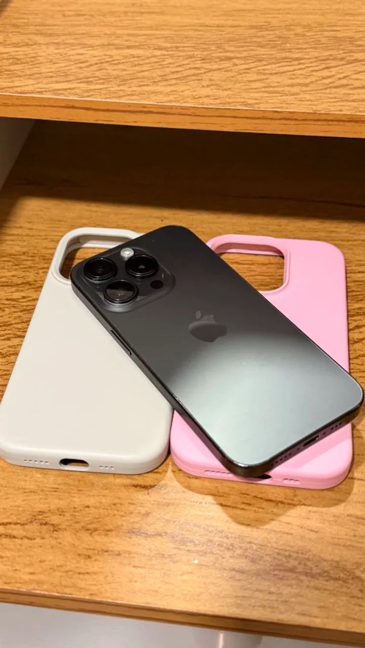 IPhone 15 PRO - Foto 2