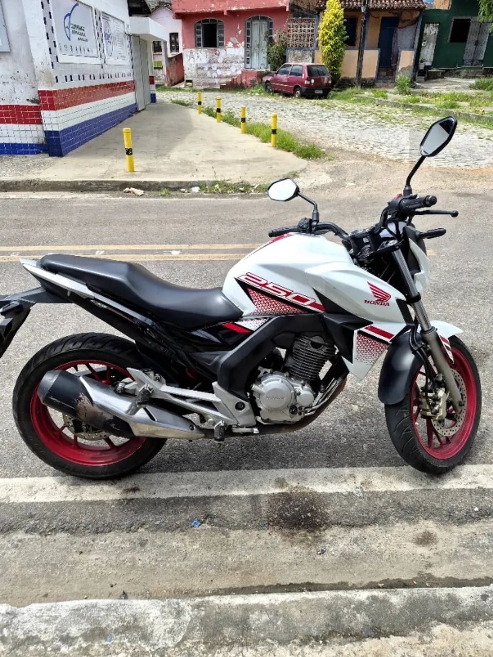 Cb 250 - Foto 5