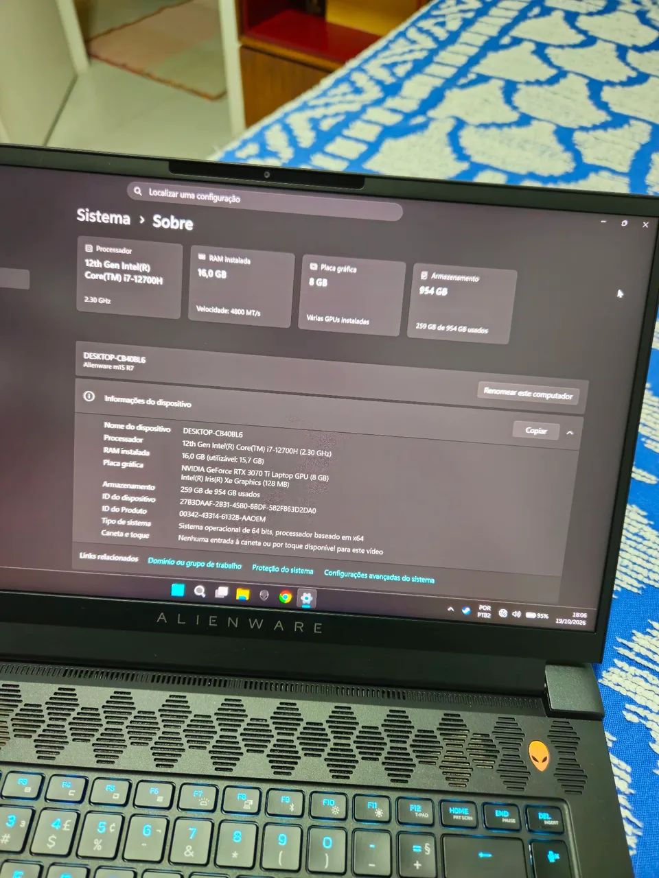 Notebook Alienware M15 R7  - Foto 4