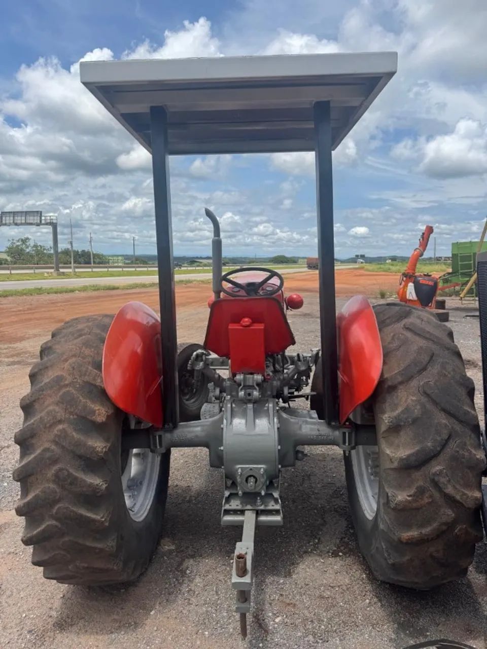 TRATOR MASSEY FERGUSON 65X  - Foto 5