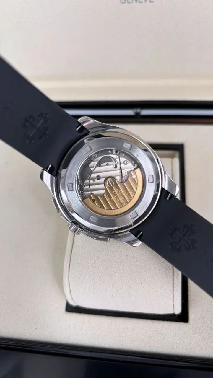 Rel ógio Patek Philippe Aquanaut - Foto 2