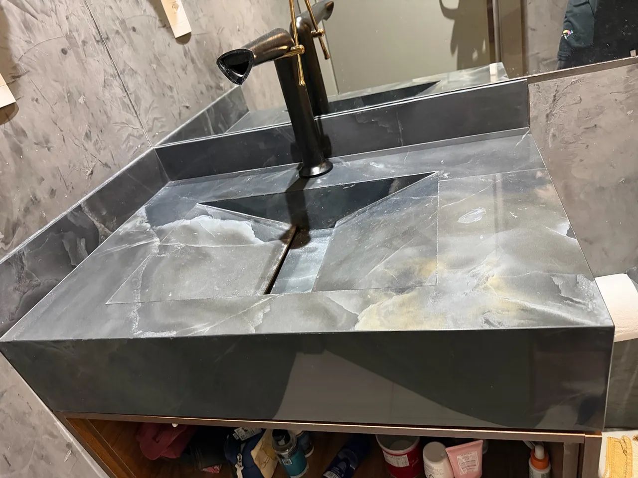 Cuba de porcelanato 