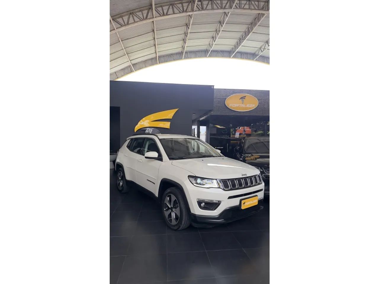 Jeep Compass COMPASS LONGITUDE 2.0 4x2 Flex 16V Aut. 2018