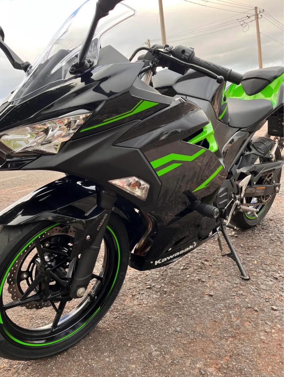 Kawasaki Ninja 400 - Foto 3