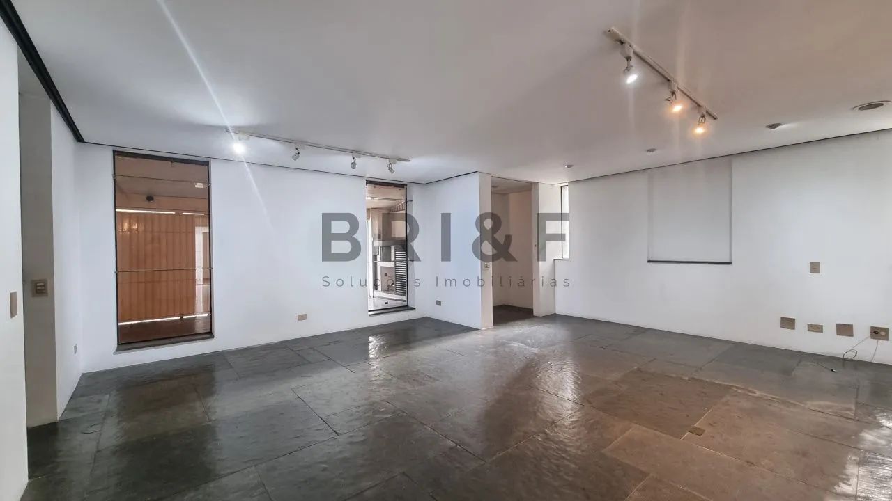 SOBRADO COMERCIAL E RESIDENCIAL COM 137M², 2 QUARTOS, 1 SUÍTE E 2 VAGAS NO MORUMBI - Foto 2