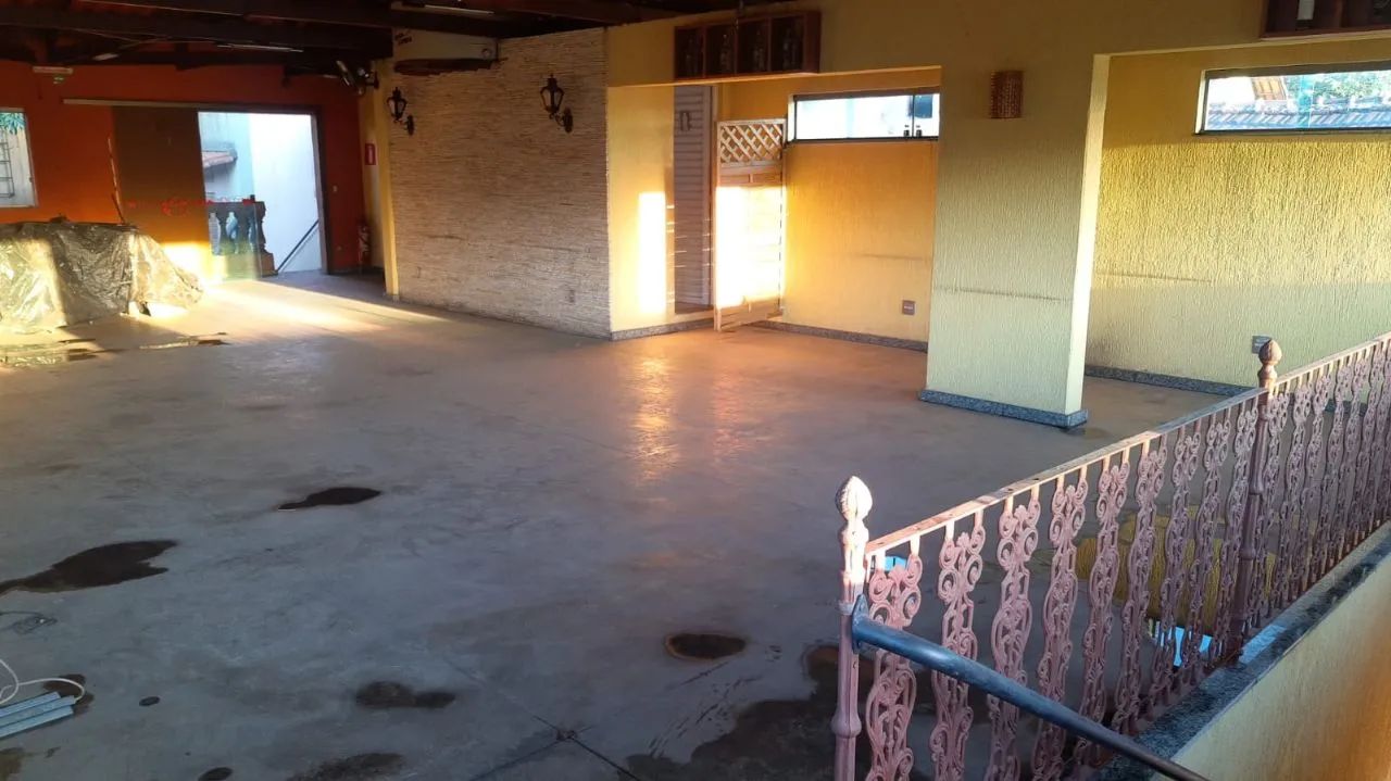 Casa comercial no Camargos - Foto 2