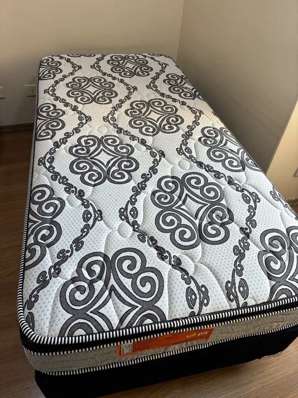 Cama box solteiro 