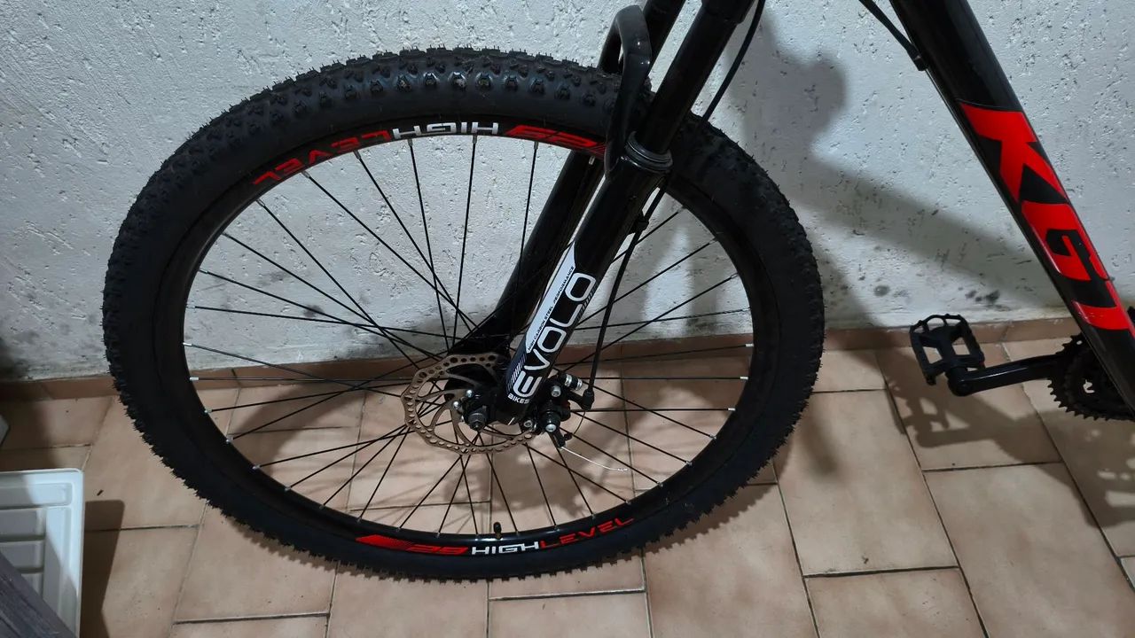 Bicicleta aro 29 freio a disco marchas nova  - Foto 4
