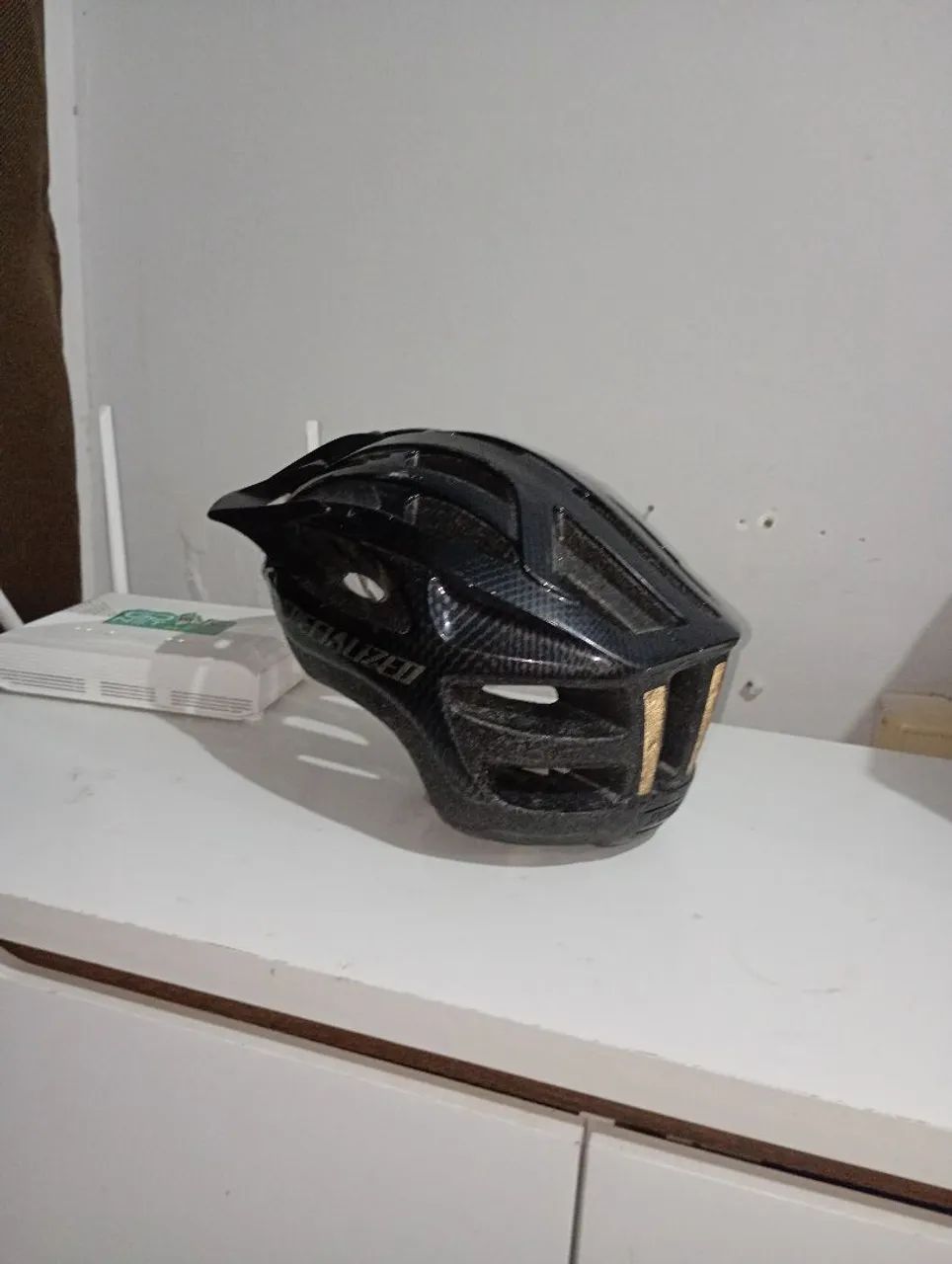 Capacete Specialized  semi-novo 