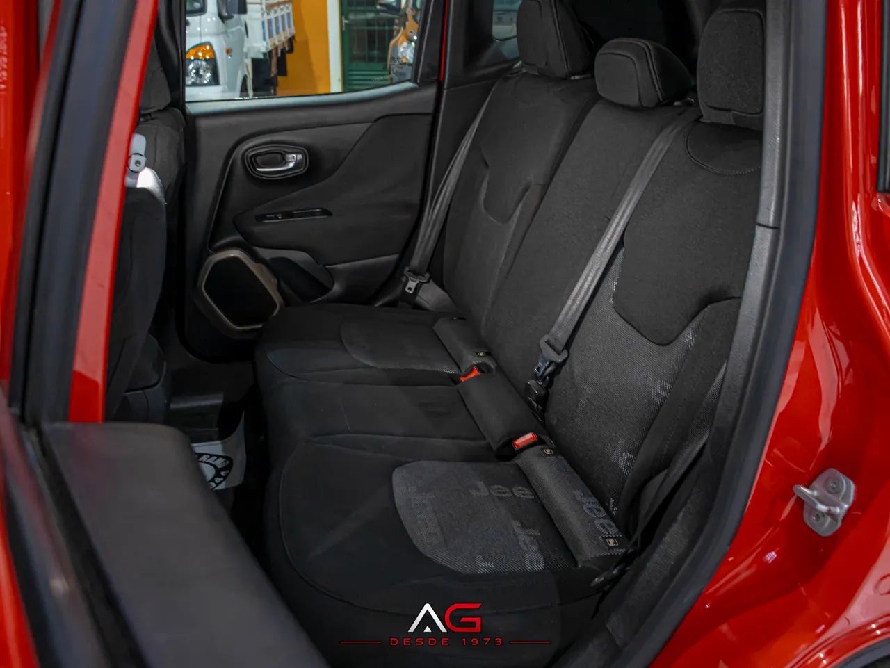 Jeep Renegade Sport 1.8 4x2 Flex 16V Aut., foto 12 de 20