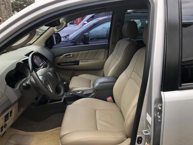 Toyota Hilux Sw4 3.0 Disesl Aut. 4x4 - Foto 11