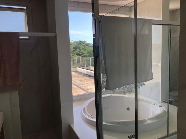 Casa Alphaville II Triplex 500m² 4 suítes piscina com Borda Decorada Alto luxo - Foto 9