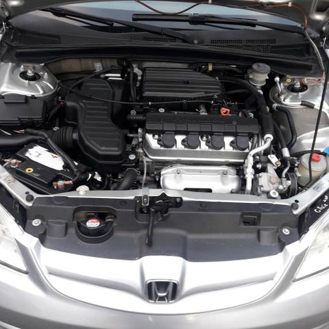 Honda Civic 2005 automático 18,600 - Foto 5