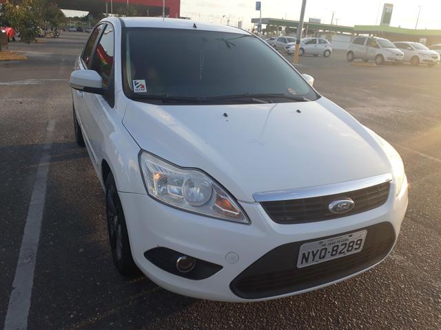 Focus sedan 2011 - Foto 2