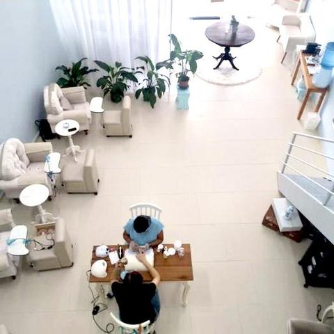 Contratamos Manicure - Foto 2