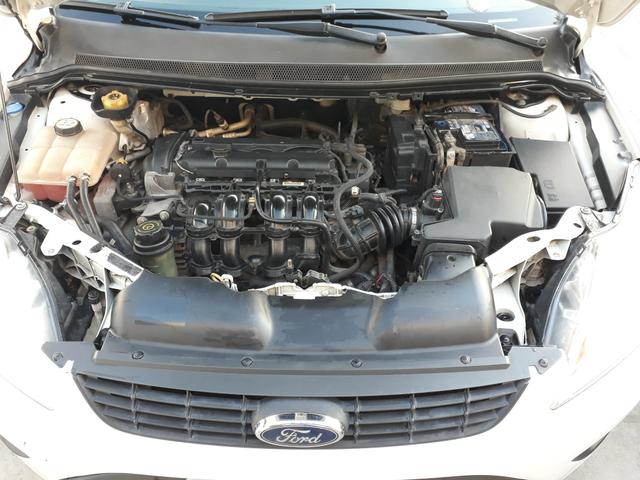 Focus sedan 2011 - Foto 5