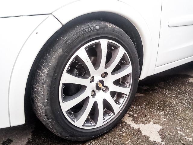 Corsa Hatch 1.0 - Foto 4