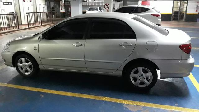 Toyota Corolla 1.8 automático
