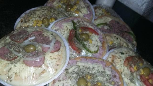 Pizzas brotinhos, mini, e grande