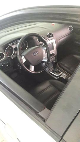 Focus sedan - Foto 10