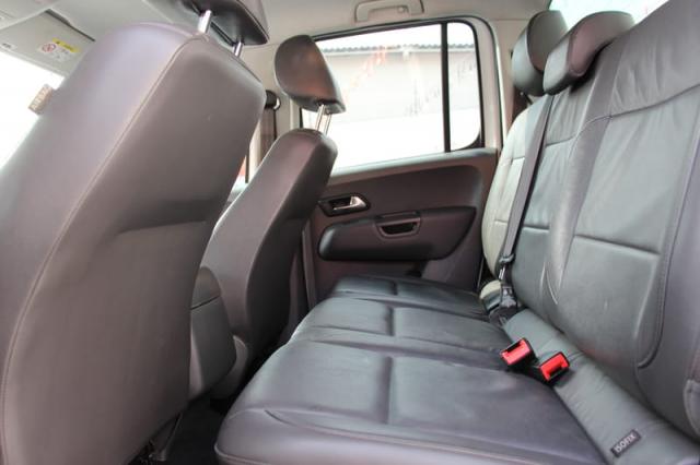 VOLKSWAGEN AMAROK HIGHLINE CD 2.0 16V TDI 4X4 2016 - Foto 7
