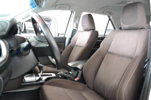 Hilux SW4 SR 2.7 4X2 Flex AUT - 2017 - Foto 7